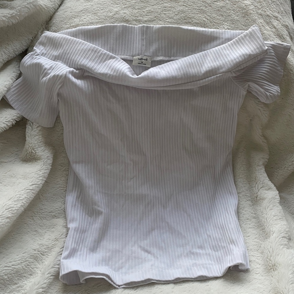 Wilfred off the shoulder ribbed fitted tee